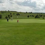 Golfpark Schlossgut Sickendorf 리조트 Lauterbach