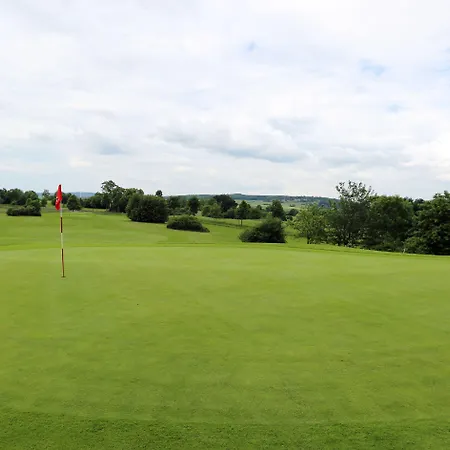 Golfpark Schlossgut Sickendorf אתר נופש 3*