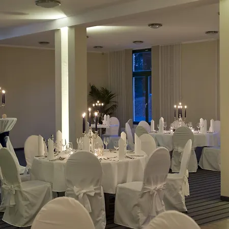 Golfpark Schlossgut Sickendorf אתר נופש 3*