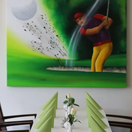 Golfpark Schlossgut Sickendorf Resort Lauterbach