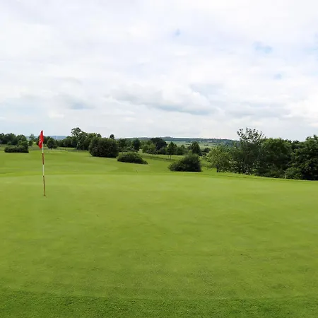 Resort Golfpark Schlossgut Sickendorf Lauterbach