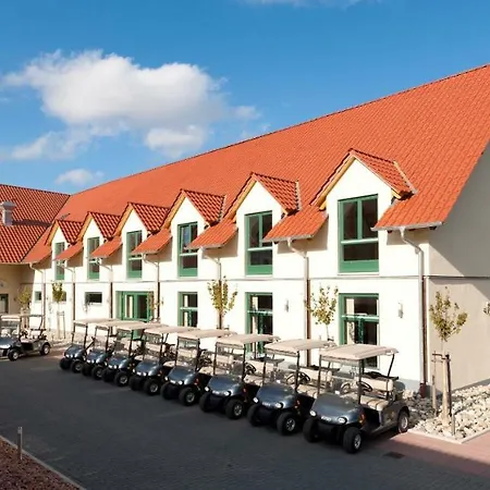 Golfpark Schlossgut Sickendorf אתר נופש