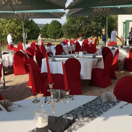 Golfpark Schlossgut Sickendorf Resort Lauterbach