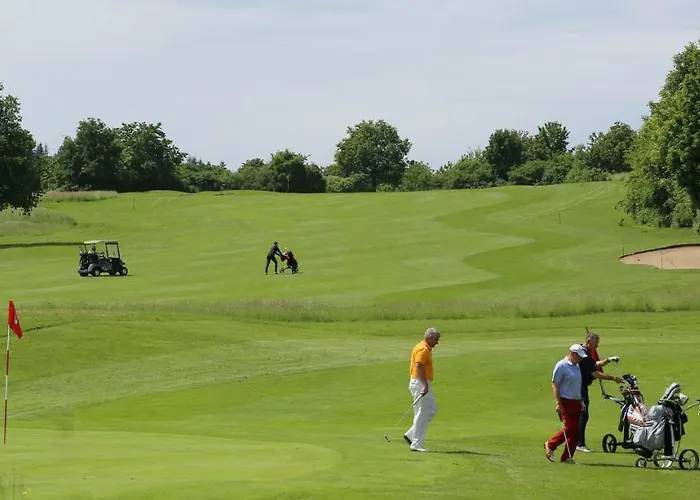 Golfpark Schlossgut Sickendorf 3*